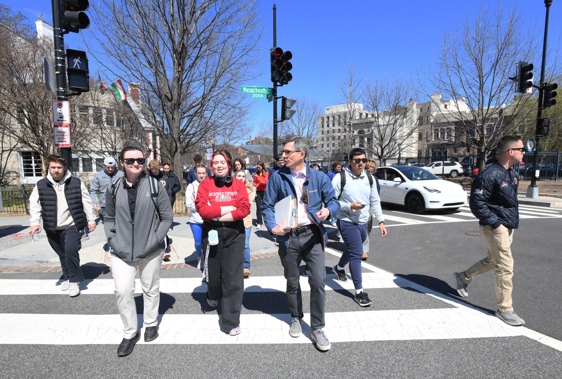 Associate Professor of History Stephen West led the students on a walking tour of Embassy Row with additional stops highlighting the neighborhood’s diversity including the Embassy of Indonesia, the Society of Cincinnati, and the Cosmos Club.