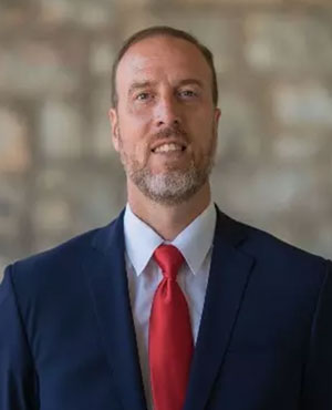 Bio photo of Kevin Robinson.