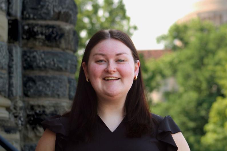 abby ryan headshot